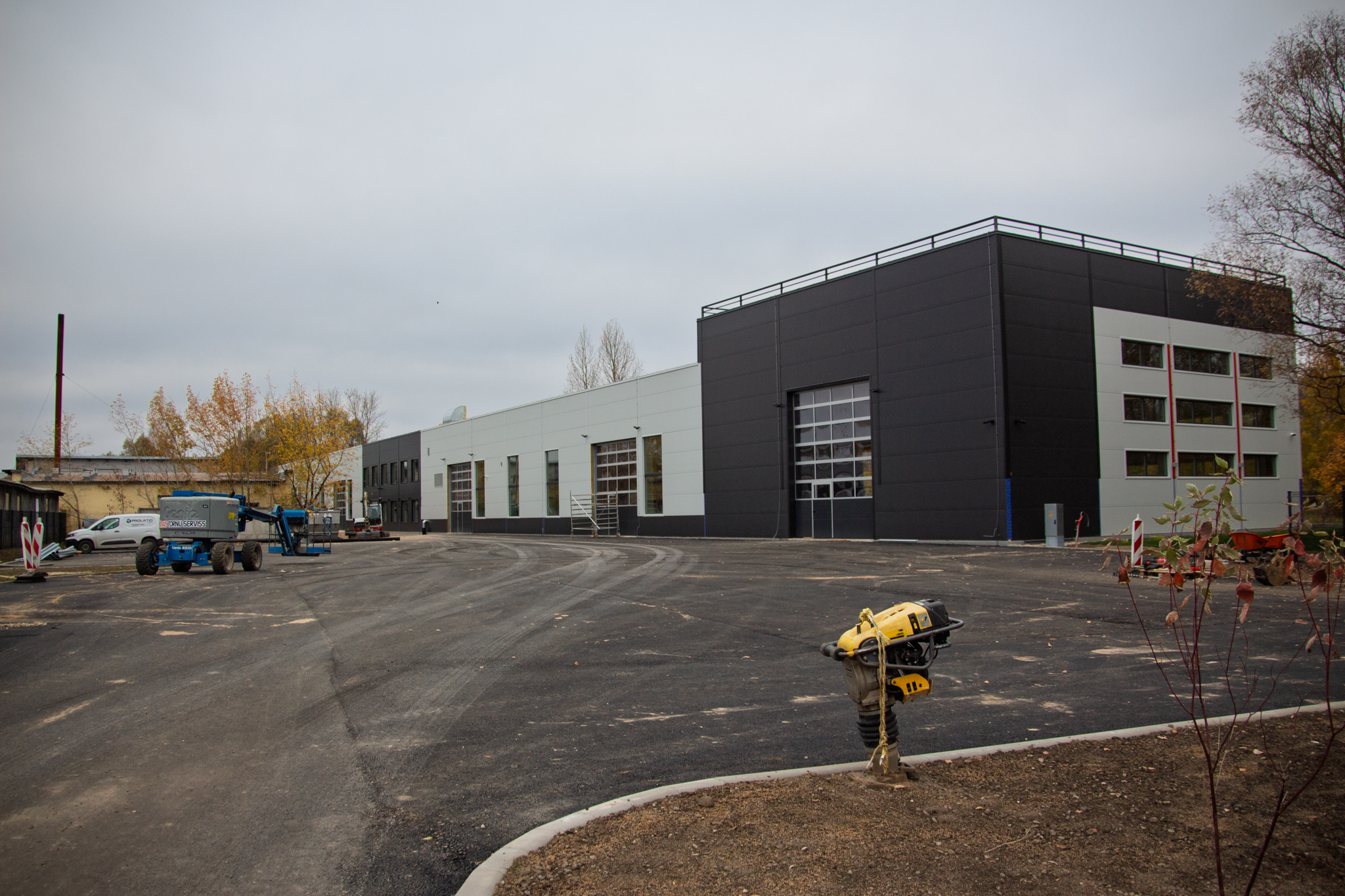 Būvdarbu progress Ilzenes ielā 32 · 21.10.2026